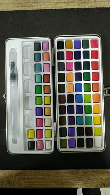 TrendyVibes.CO Assorted Vibrant Watercolor Paint Set Review