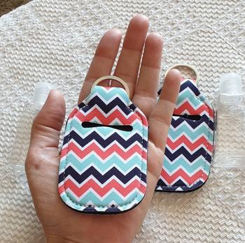 TrendyVibes.CO Travel Size Portable Hand Sanitizer Keychain with Refillable Bottle Review