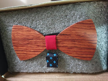 Woodgeek store The Riba - Red Wooden Bow Tie Review