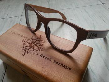Woodgeek store The Minimalist - walnut square wooden spectacle frames Review