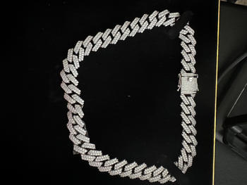 ZÈRA 14 MM Diamond S-Link Necklace Review