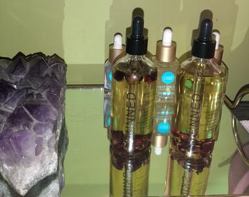 SKINNED  Ride It, My Peony Body Oil Review