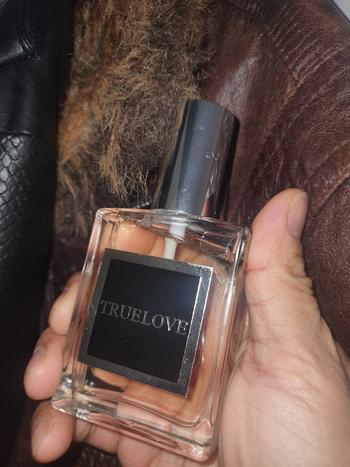 S1ck Truelove | Pheromone Cologne Spray To Attract Women - Full Size (2 OZ) Review
