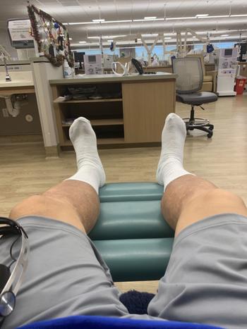 DIABETIC SOCK CLUB Men's Cotton Diabetic Crew Socks (6 Pair) Review