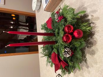 Lynch Creek Wreaths  Pacific Bay Centerpiece Review