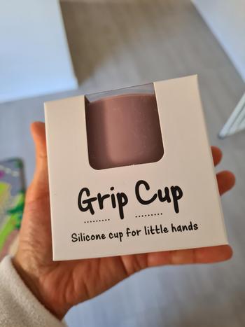 We Might Be Tiny Grip cup - Minty green Review