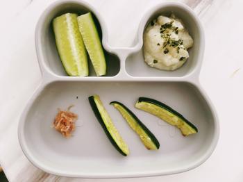 We Might Be Tiny Bunny Stickie® Plate - Mint Review