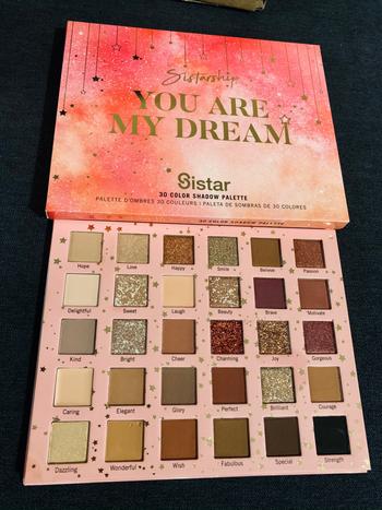 Sistar Cosmetics [You Are My Dream] 30 Color Eyeshadow Palette Review