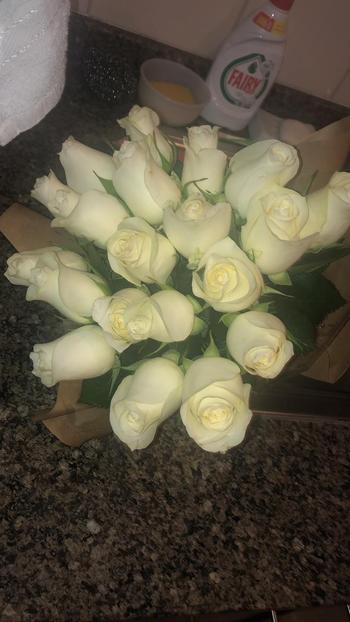 Upscale and Posh Luxury White Roses Review