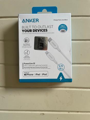 Dab Lew Tech Anker Powerline III USB-C To Lightning Cable 6ft – White – A8833H21 Review