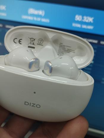 Dab Lew Tech Dizo Buds Z Bluetooth Earbuds (by Realme TechLife) – Pearl Review