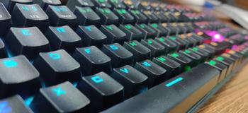 Dab Lew Tech Aukey 104-Key RGB Backlit Mechanical Keyboard KM-G3 Review