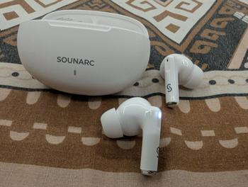 Dab Lew Tech SOUNARC Q1  True Wireless Bluetooth Earphone, Quad mics Clear Call Earbuds, Shaking Bass AirPods, Touch Control - White Review