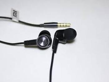 Dab Lew Tech Xiaomi Piston 3 InEarphone Headphones Basic  Silver Review