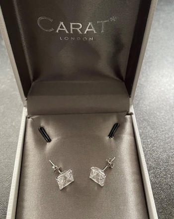 CARAT* LONDON Zara Stud Earrings 9K White Gold Review