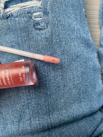 NICKA K NEW YORK Pure Lip Oil Review