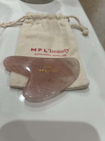 MPL'Beauty gua sha quartzo rosa Review