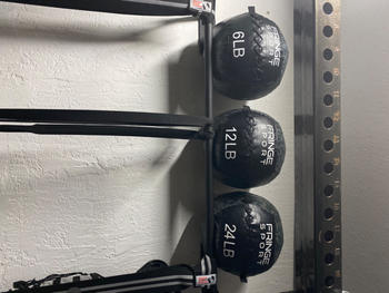 Fringe Sport Medicine Ball V4 Review