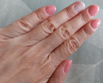Christiane von MANIKO Blush Hour Sheer UV Review