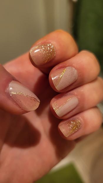 Christiane von MANIKO Marble Whispers UV Review