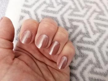 Christiane von MANIKO Cat Eye Clay UV Review