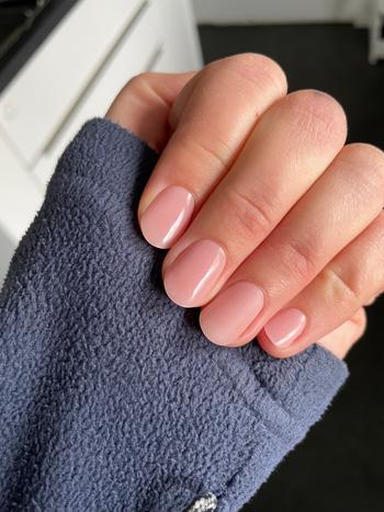 Christiane von MANIKO Rosie Sheer UV Review