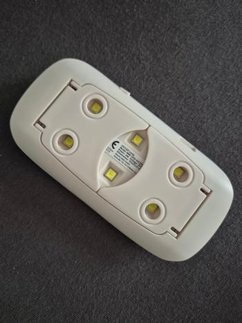 Christiane von MANIKO UV LED Lampe Review