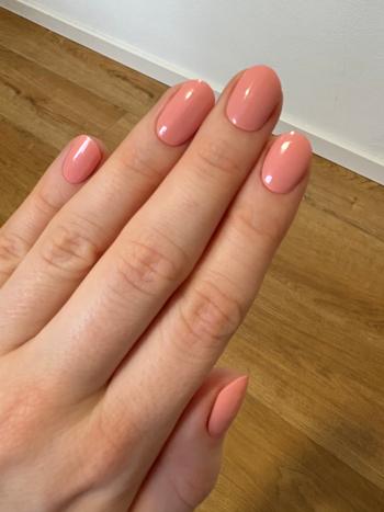 Christiane von MANIKO Fleur de Paris UV Review