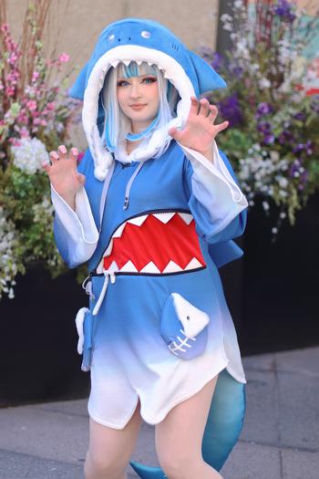 Uwowo Cosplay 【In Stock】Uwowo Vtuber Gawr Gura Cosplay Costume Shark Cute Unisex Dress Review