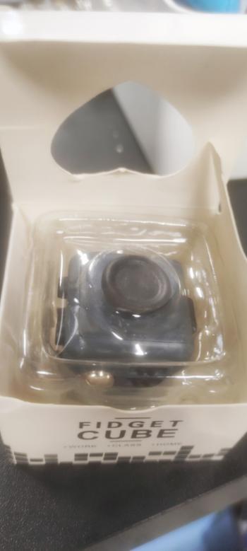 Gadgetshop קוביית פידג'ט Fidget cube Review