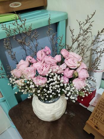 Outerbloom Majestic Pink Roses with Baby Breath Bouquet Review