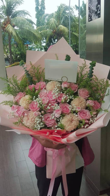 Outerbloom Pink Poly Bouquet Review