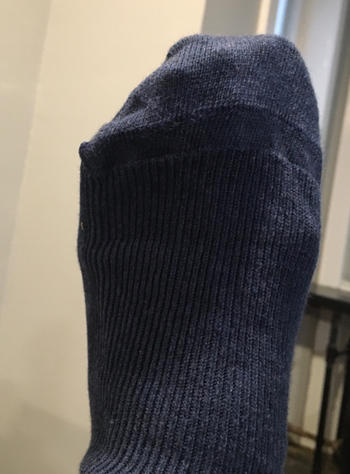 The Eczema Company 100% Organic Cotton Crew Socks for Adults (Lightweight) -2 Pack Review