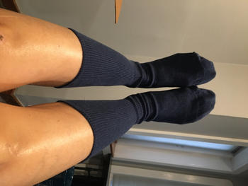 The Eczema Company 100% Organic Cotton Crew Socks for Adults (Lightweight) -2 Pack Review