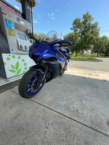 Custom LED Blinker Genie - Pre-Wired for 2015+ Yamaha YZF-R1 & R1M Review