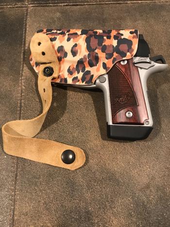 Flashbang Holsters Boutique Series Marilyn Holster Review