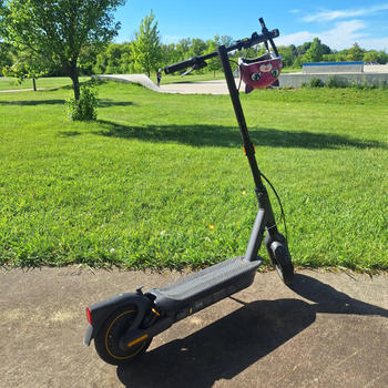 R3NEW Segway - Max G2 Electric Kick Scooter Foldable w/ 43 Mile Range and 22 MPH Max Speed - Black - AA.05.15.01.0002 - Excellent Condition Review