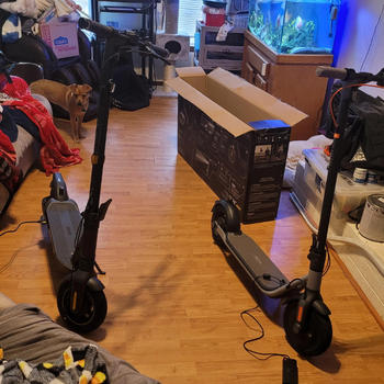 R3NEW Segway - Max G2 Electric Kick Scooter Foldable w/ 43 Mile Range and 22 MPH Max Speed - Black - AA.05.15.01.0002 - Excellent Condition Review