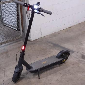 R3NEW Segway - Max G30P Electric Kick Scooter Foldable Electric Scooter w/40.4 Max Operating Range & 18.6 mph Max Speed - Black - MAX-G30P - Excellent Condition Review