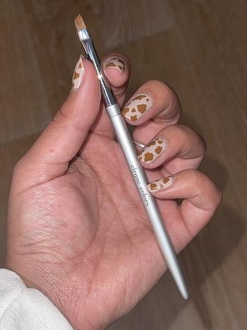 Cirque Colors Precision Clean Up Brush Review