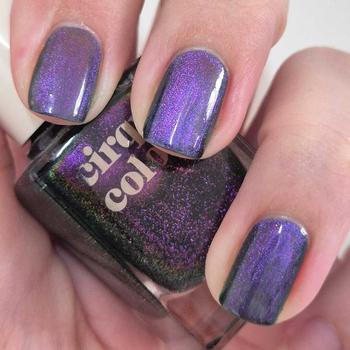 Cirque Colors Folie à Deux Review