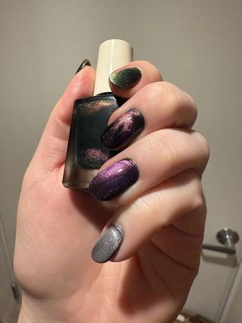 Cirque Colors Folie à Deux Review