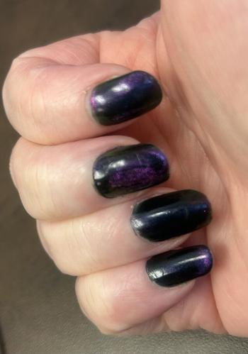 Cirque Colors Folie à Deux Review