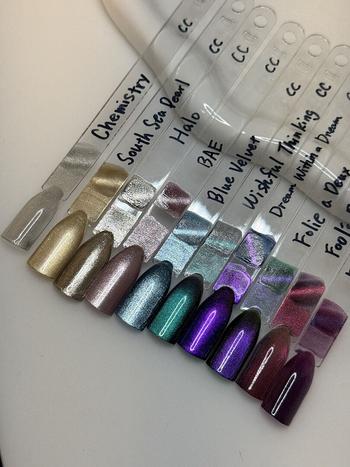 Cirque Colors Folie à Deux Review