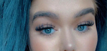 Unicorn Cosmetics Russian Volume 4 Real Strip Unicorn Lashes Review