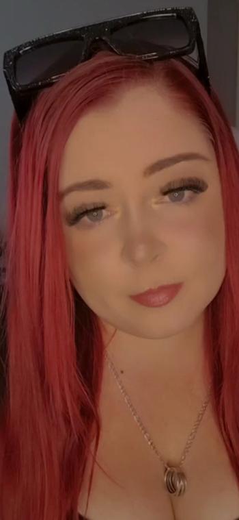 Unicorn Cosmetics The Best Lash Glue Ever Review