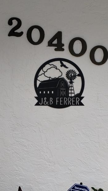 Lakeshore Metal Decor Barn & Windmill Monogram Review