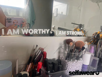 Selfawear I AM WORTHY. - Affirmation Mirror Sticker Review