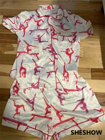 SheShow Gymnast Poses Pajama Set Review
