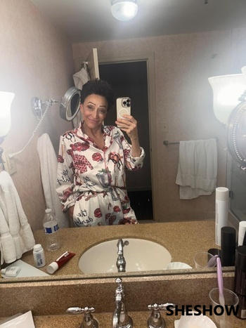 SheShow Kentucky Derby Party Satin Pajama Set For Women Review